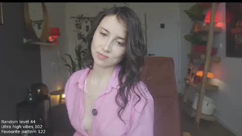 Snapshot of ifyouleave chatting on 03-23-26, 11:14 Belle online show from 03-23-26, 11:14