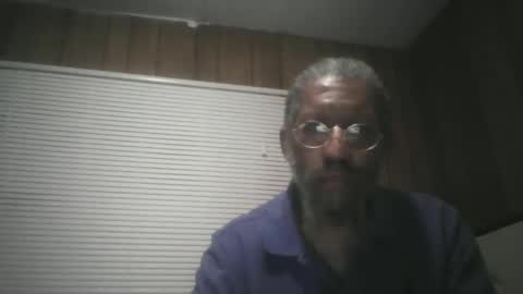 Snapshot of igasu chatting on 09-18-25, 06:04 igasu online show from 09-18-25, 06:04