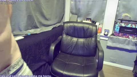 Amiri Roue online show from 01-14-25, 09:02