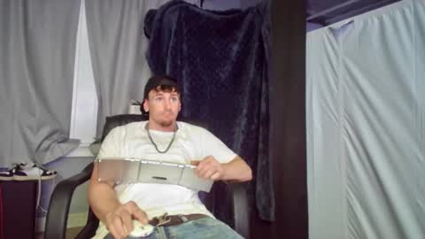 Amiri Roue online show from 02-12-25, 08:16