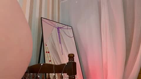 Snapshot of igotuscookies chatting on 03-11-26, 06:58 Emmy help me reach 100 thumbs up online show from 03-11-26, 06:58