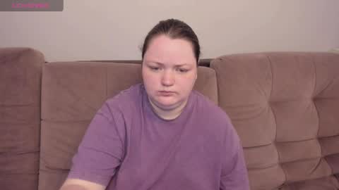 Snapshot of ihaveasecret_ chatting on 05-01-26, 04:06 Alice online show from 05-01-26, 04:06