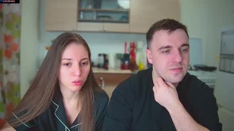 Snapshot of ihavepaws33 chatting on 01-15-25, 08:26 Julia and Mira online show from 01-15-25, 08:26