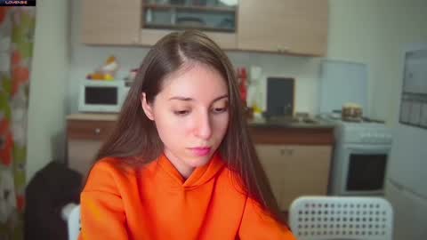 Snapshot of ihavepaws33 chatting on 01-19-25, 03:42 Julia and Mira online show from 01-19-25, 03:42