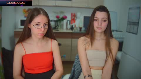 Snapshot of ihavepaws33 chatting on 02-08-25, 04:25 Julia and Mira online show from 02-08-25, 04:25