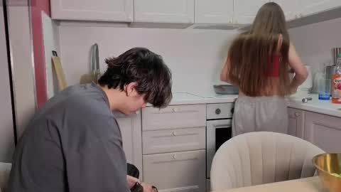 Julia and Mira online show from 11-13-25, 11:20