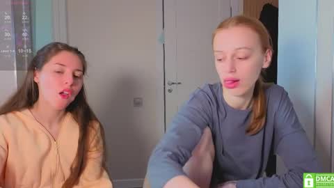 Julia and Mira online show from 04-01-26, 05:52