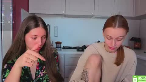 Julia and Mira online show from 05-07-26, 09:14