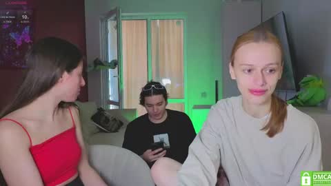 Julia and Mira online show from 05-12-26, 04:31