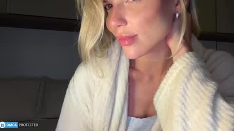 Ivy online show from 10-27-25, 11:09