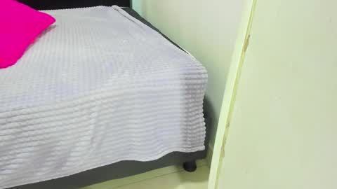 Isabella online show from 10-02-25, 01:07