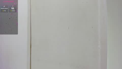 Isabella online show from 11-18-25, 07:51