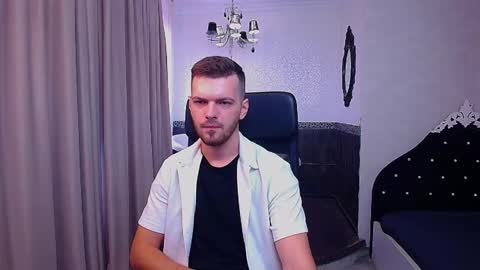 Snapshot of ikergale chatting on 10-24-25, 10:44 IkerGale online show from 10-24-25, 10:44