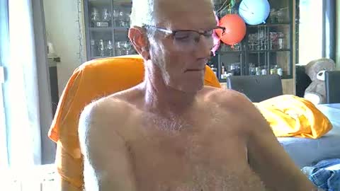 ikwiljeneuken123 online show from 05-09-26, 12:10