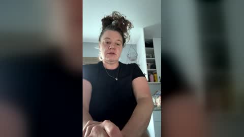 Snapshot of ilanamumma chatting on 05-29-26, 11:41 ilanamumma online show from 05-29-26, 11:41