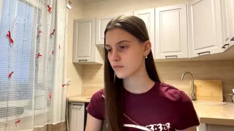 Sophie online show from 03-10-26, 12:10