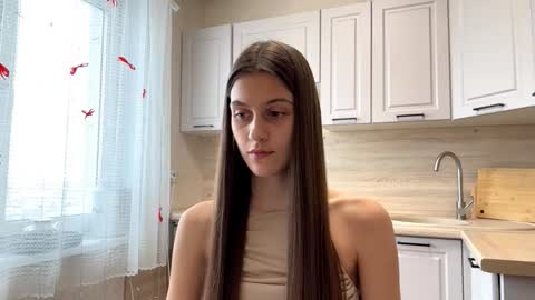 Sophie online show from 03-20-26, 09:03