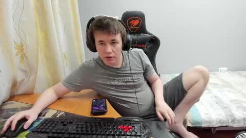 Snapshot of iliaskrislove chatting on 02-14-26, 01:57 iliaskris online show from 02-14-26, 01:57