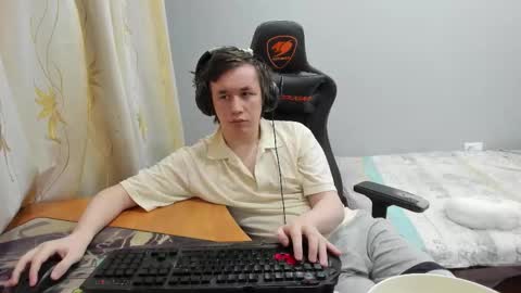 Snapshot of iliaskrislove chatting on 02-21-26, 12:33 iliaskris online show from 02-21-26, 12:33