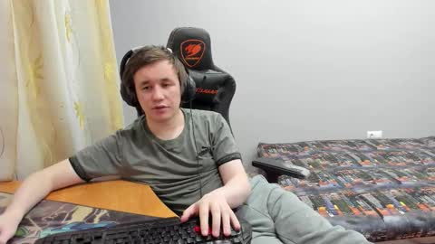 Snapshot of iliaskrislove chatting on 02-22-26, 05:00 iliaskris online show from 02-22-26, 05:00