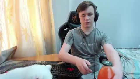 iliaskris online show from 06-16-26, 03:03