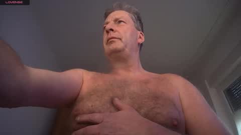 Snapshot of iliebetight chatting on 12-04-25, 07:50 iliebetight online show from 12-04-25, 07:50