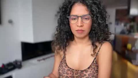 Kloe online show from 02-24-26, 09:24