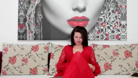 Snapshot of illegalbeauty87 chatting on 10-03-25, 12:29 Ingrid or more easier...Miss GoDDess Mistress online show from 10-03-25, 12:29