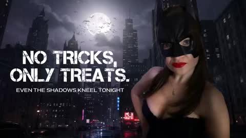 Snapshot of illegalbeauty87 chatting on 10-31-25, 07:37 Ingrid or more easier...Miss GoDDess Mistress online show from 10-31-25, 07:37