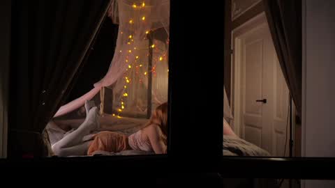 Lindsey and Candice online show from 02-25-26, 09:13