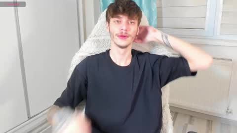 Snapshot of illusions888 chatting on 02-16-25, 07:38 D-Illusion online show from 02-16-25, 07:38