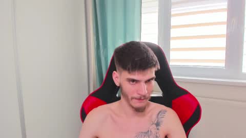 Snapshot of illusions888 chatting on 03-10-25, 07:53 D-Illusion online show from 03-10-25, 07:53