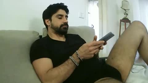 ilmangj90 online show from 04-06-26, 08:04