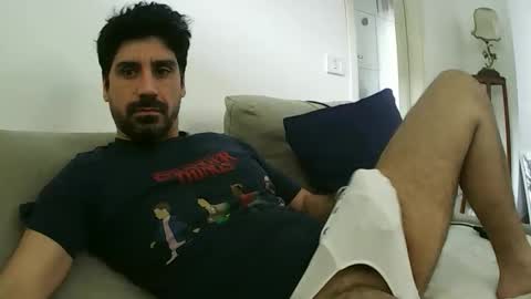 ilmangj90 online show from 04-10-26, 07:46