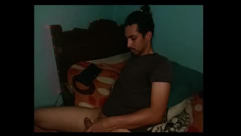 Snapshot of iloveman24 chatting on 12-29-24, 10:57 AARON online show from 12-29-24, 10:57