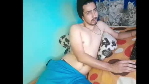 Snapshot of iloveman24 chatting on 01-08-25, 02:14 AARON online show from 01-08-25, 02:14