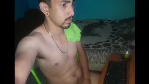 Snapshot of iloveman24 chatting on 02-04-25, 03:00 AARON online show from 02-04-25, 03:00