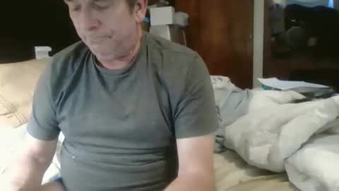 ilovetoshowoffagain online show from 12-18-25, 10:27