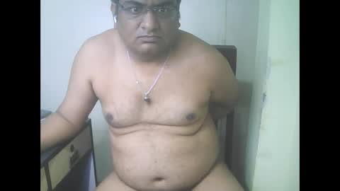 Snapshot of iloveumilf2310 chatting on 10-27-25, 11:14 iloveumilf2310 online show from 10-27-25, 11:14