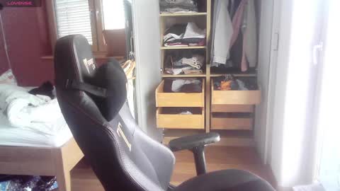 Snapshot of iloveyoutoo2000 chatting on 01-03-25, 11:25 iloveyoutoo2000 online show from 01-03-25, 11:25