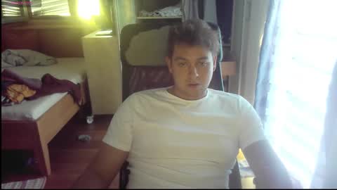 Snapshot of iloveyoutoo2000 chatting on 09-21-25, 01:24 iloveyoutoo2000 online show from 09-21-25, 01:24