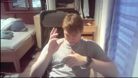 Snapshot of iloveyoutoo2000 chatting on 09-22-25, 02:41 iloveyoutoo2000 online show from 09-22-25, 02:41