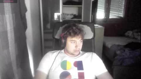 iloveyoutoo2000 online show from 11-21-25, 03:00