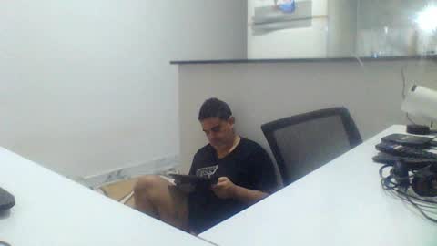 Snapshot of iluvatar46 chatting on 02-12-26, 10:43 iluvatar46 online show from 02-12-26, 10:43