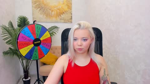 Roxy online show from 12-04-24, 07:23