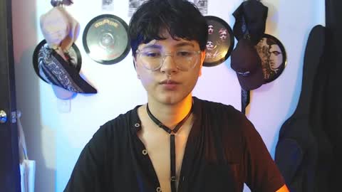 Sophie online show from 05-15-26, 11:01