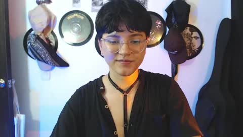 Sophie online show from 05-15-26, 11:12