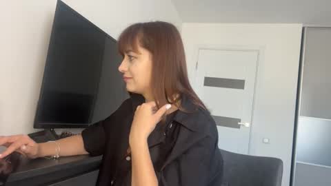 Alisa online show from 09-17-25, 07:43