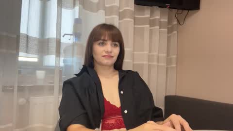 Alisa online show from 10-13-25, 07:08