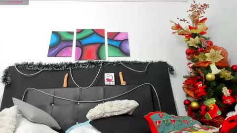 Angela online show from 12-21-24, 07:16